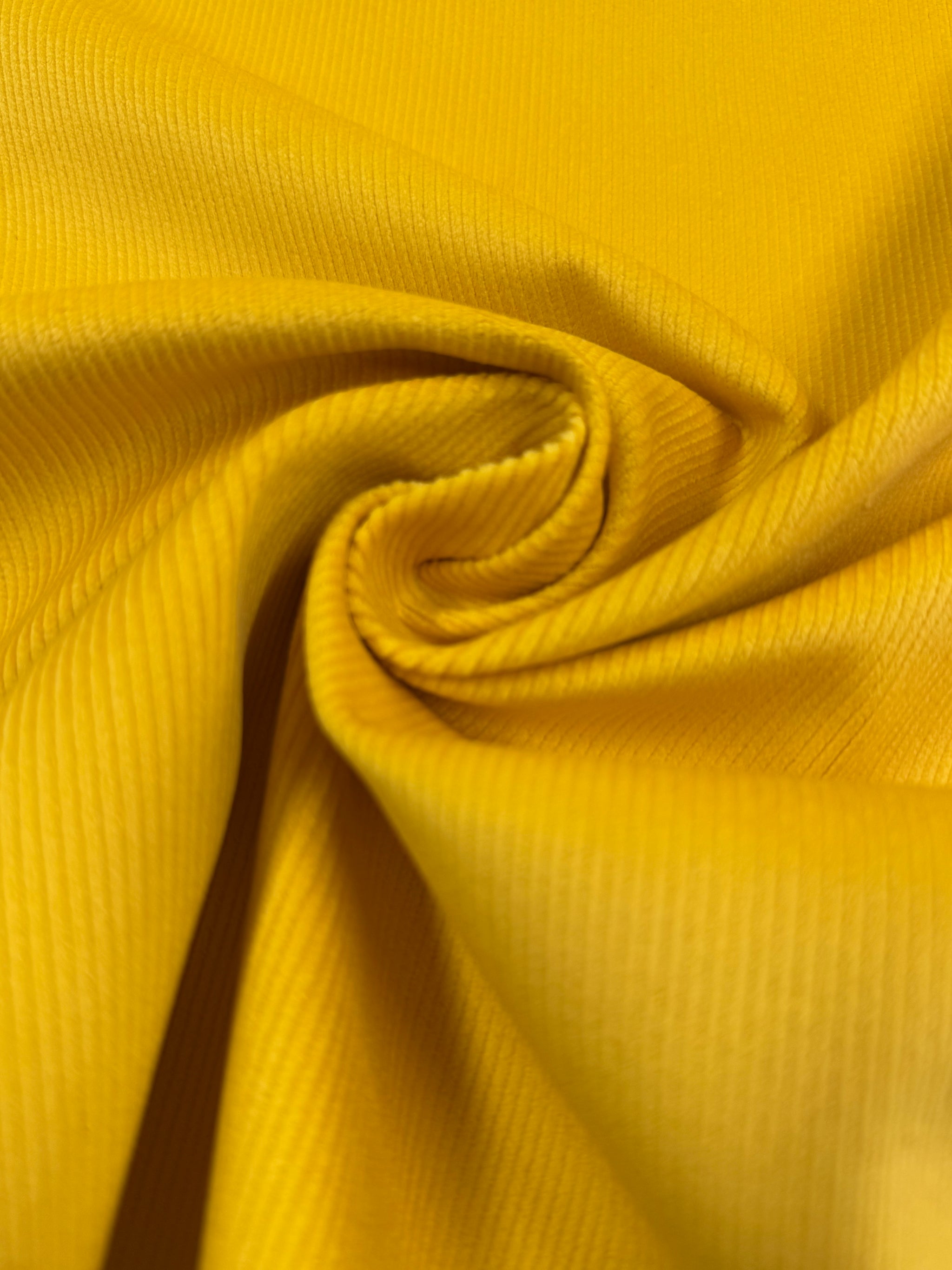 Pin Wale Corduroy - Golden Cream - 150cm