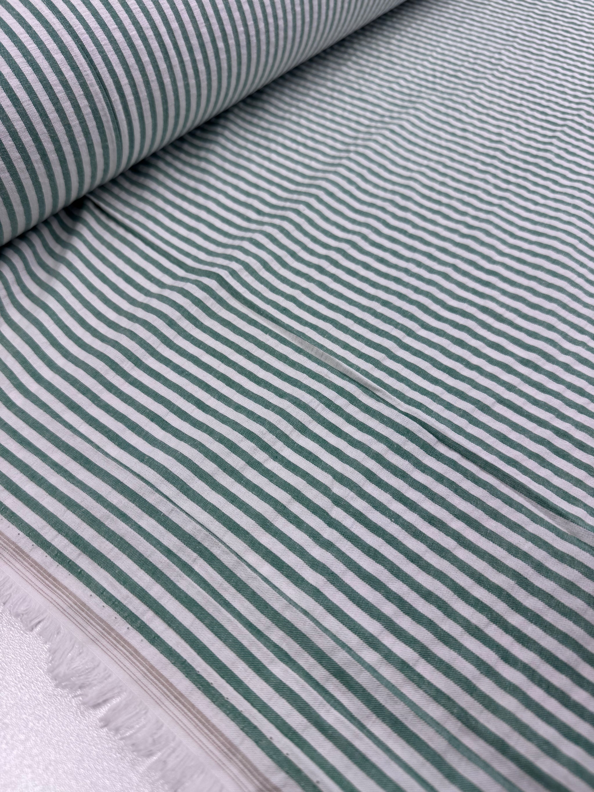 Cotton Seersucker - green/Ivory - 145cm