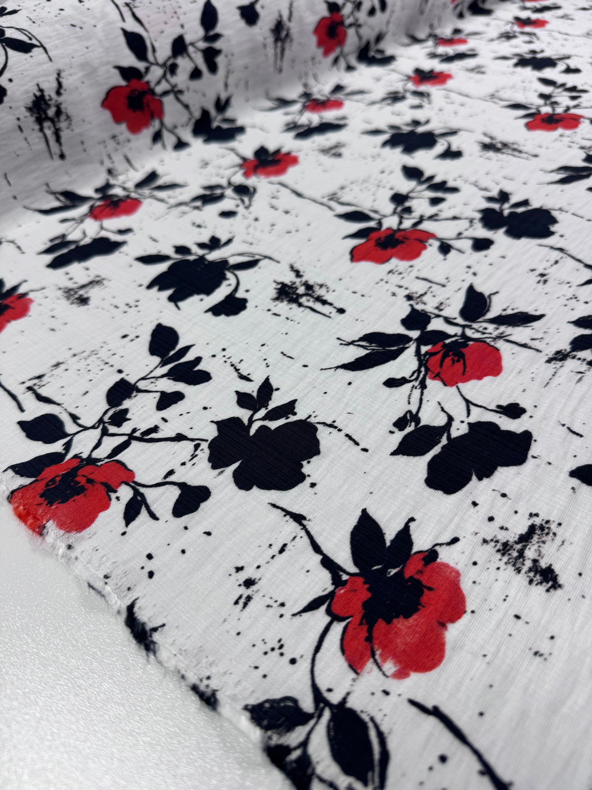 Linen Blend - Ink Floral - 152cm